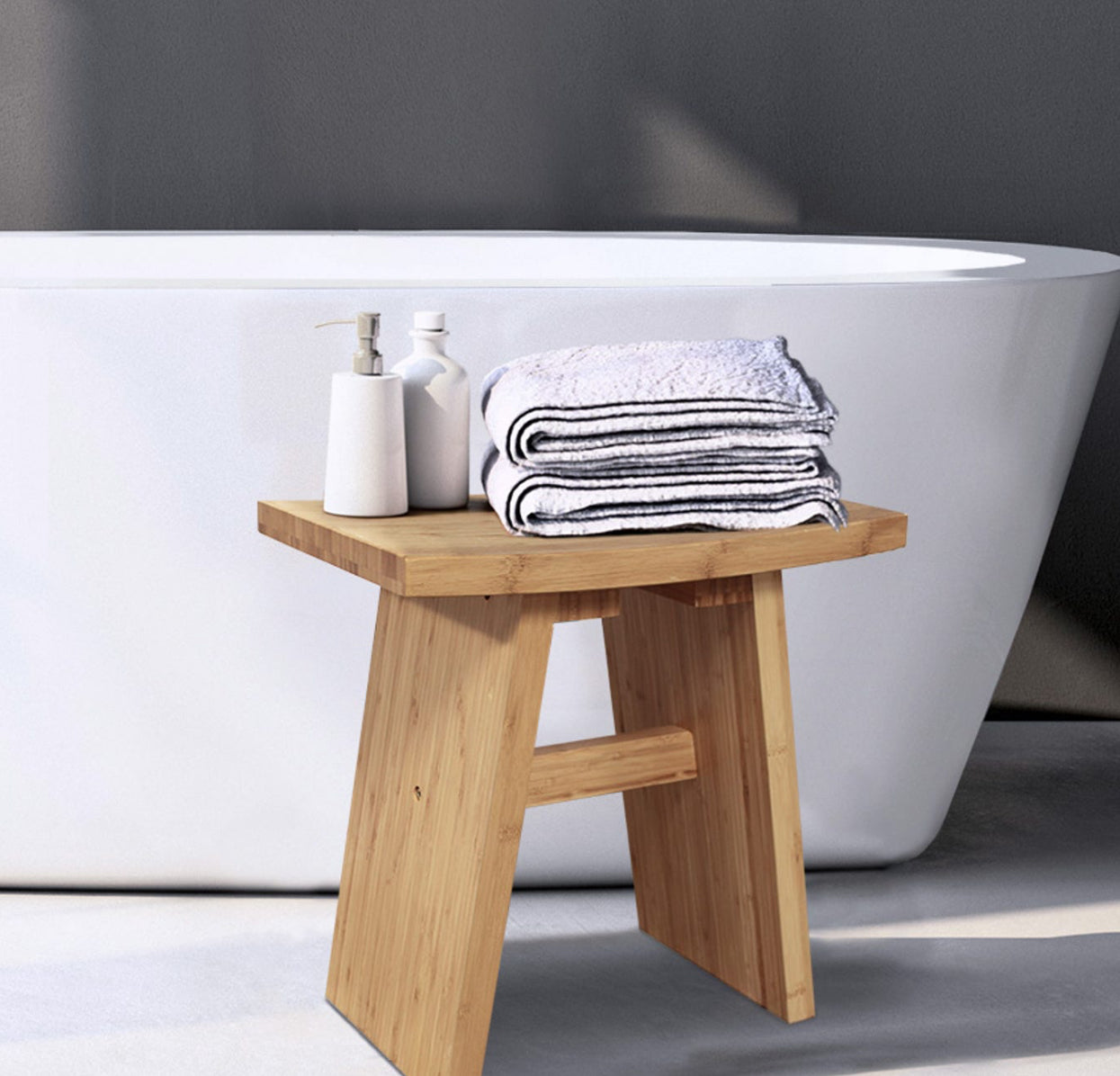 Tabouret de salle de bain CORNERBROOK en bamboo