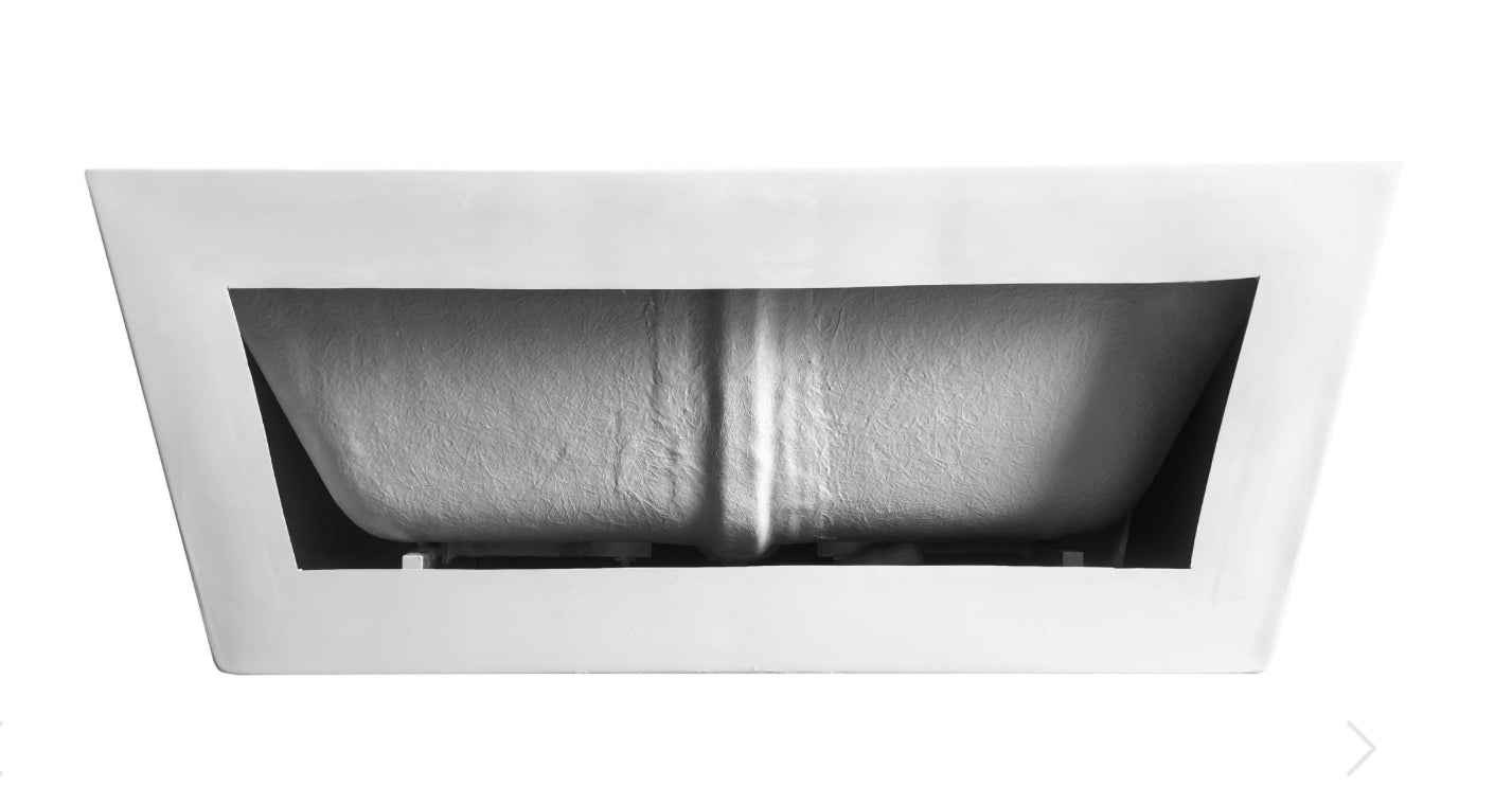 Bain autoportant bordure de mûr 59x30